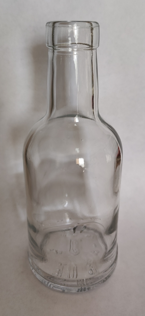 Бутылка водочная "Абсолют" ( домашняя ) 0,2 л.