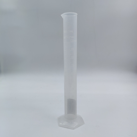 Цилиндр мерный 100 мл пластиковый